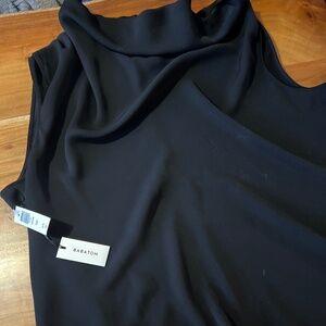 Sleeveless Babaton black shell shirt